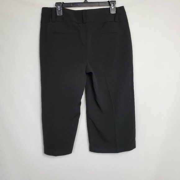 Maurices Size 9/10 I Am Polished Black Capri Dress Pants - Picture 3 of 9
